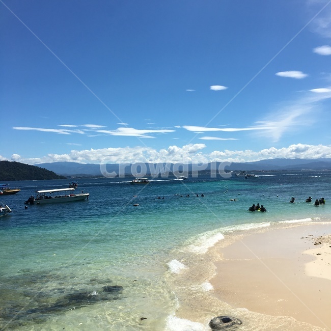 person,사람,human,인간,코타키나발루,kota,kotakinabalu,말레이시아,만따나니섬,맑음,beach,바닷가,해안선,land,땅,coast,연안,shoreline,물,water,옥외,outdoors,ocean,대양,nature,자연,sea,바다,자연,풍경,nature,landscape