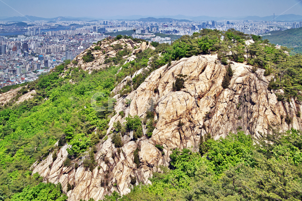 관악산,바위,기암괴석,능선,산,서울도심,등산,전망대,도시,풍경,city,landscape,한국도시풍경,한국도시경관,korea cityscape,nature,자연,outdoors,옥외,scenery,경치