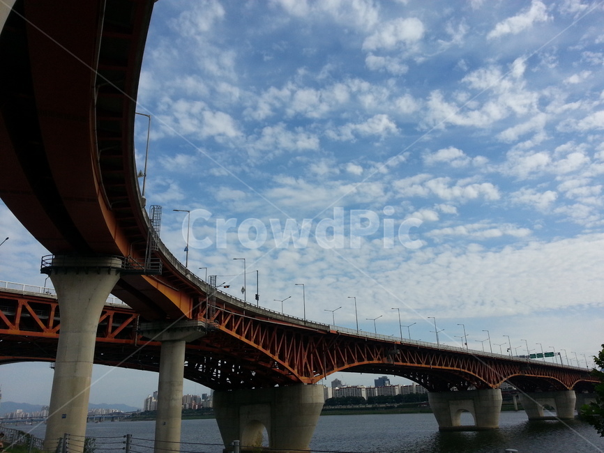 다리,건물,road,도로,sky,하늘