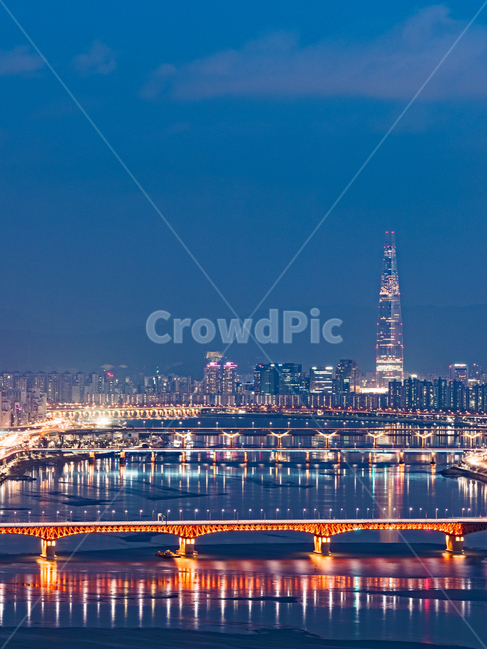 night view,city,Magic hour,nightview,Han River,seoul,hanriver,sight,nightscape,magichour,landscape,lights