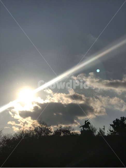 light,빛,sunlight,sun,태양,조각상