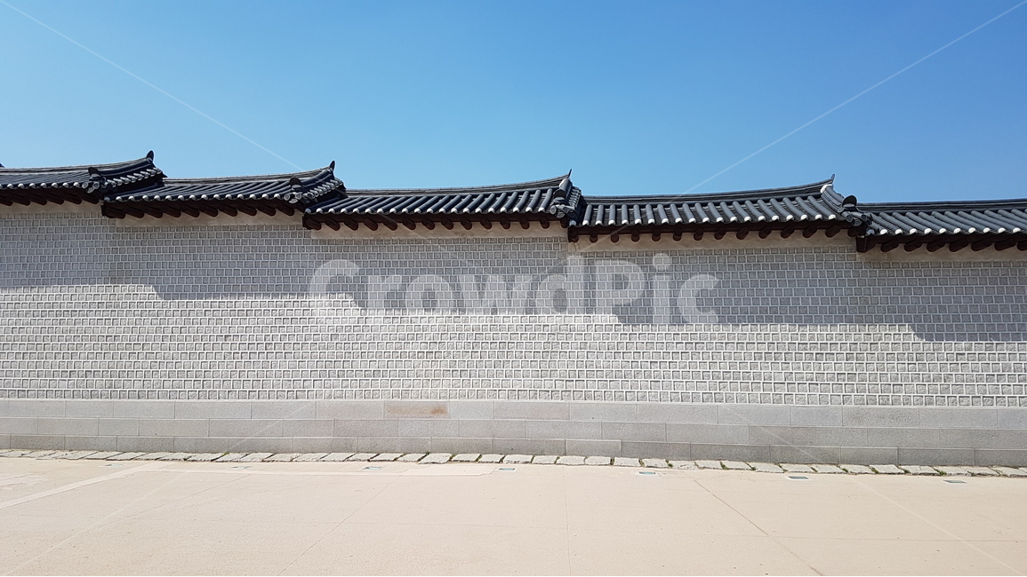 문화재,광화문,기와,담벼락,돌담,돌담길,하늘,한국전통,한국문화,korean traditional,korean culture,건축물,건물외관,exterior,building,structure,architecture,construction