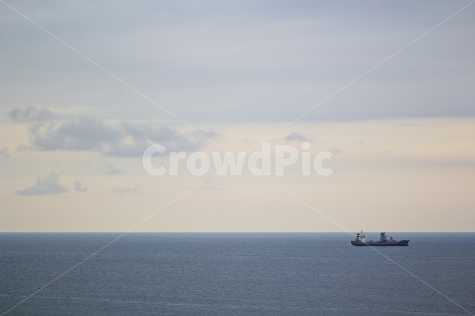 바다,배,하늘,sea,ship,sky,수평선,horizon,자연,풍경,nature,landscape,교통,교통수단,traffic,transportation,vehicle,차량,boat,보트