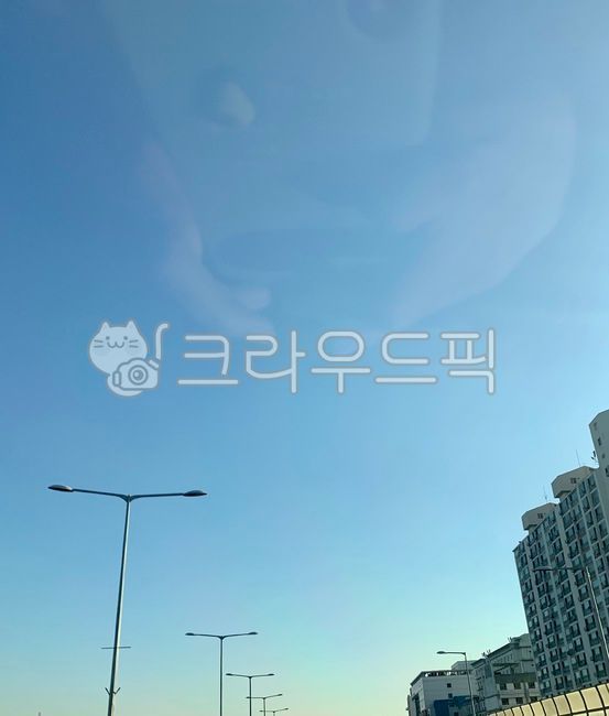 sky,blue,Driving,drive,Street lamp