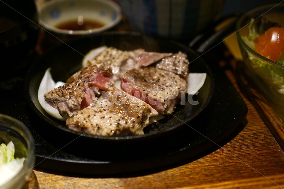 고기,meat,steak,스테이크,pork,음식,식재료,요리,food,cook,meal,dishes,food reserves,육류,고기,meat