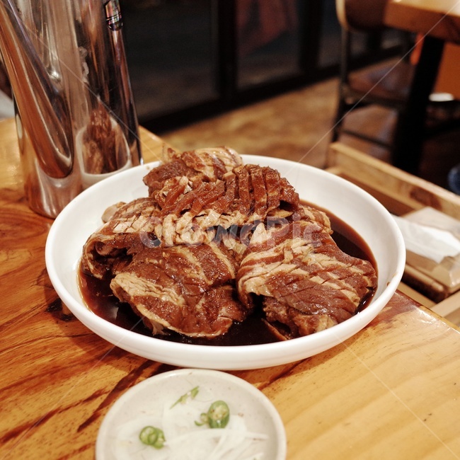 갈비,돼지고기,목살,고기,푸드,음식,요리,food,cook,meal