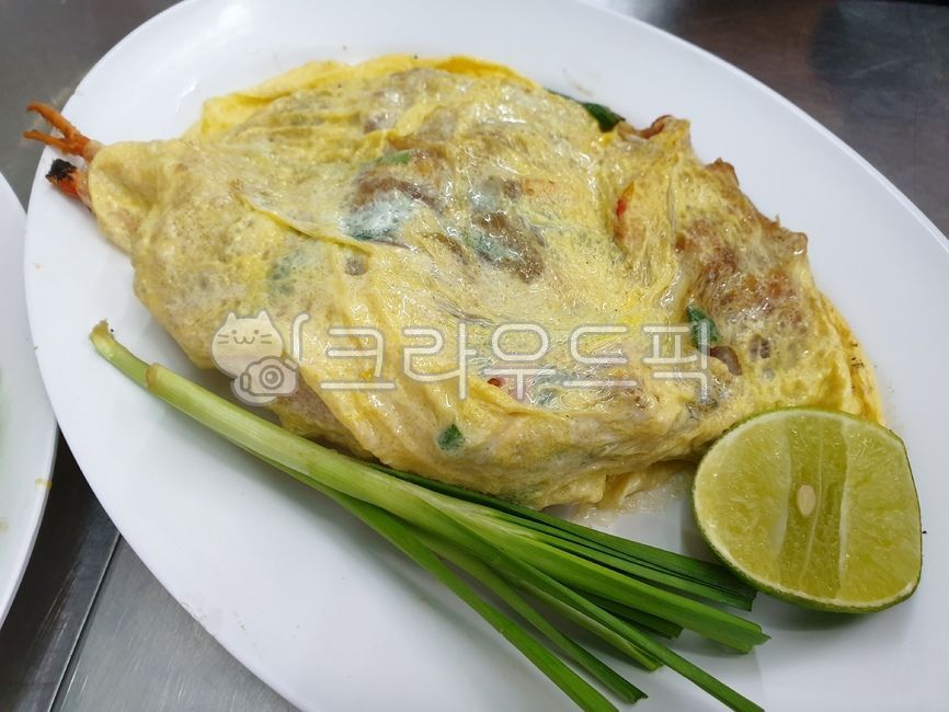 동남아음식,방콕음식,팟타이,새우팟타이,오므라이스팟타이