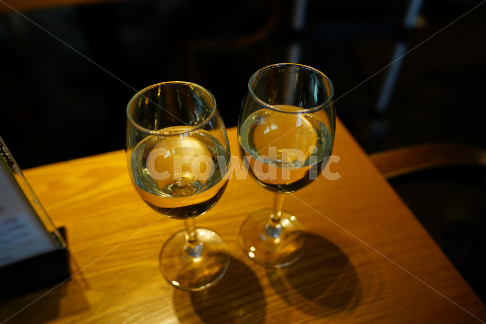 와인,데이트,건배,잔,술잔,음료,마실거리,둘,느낌,감성,감성샷,커플,술,주류,alcohol