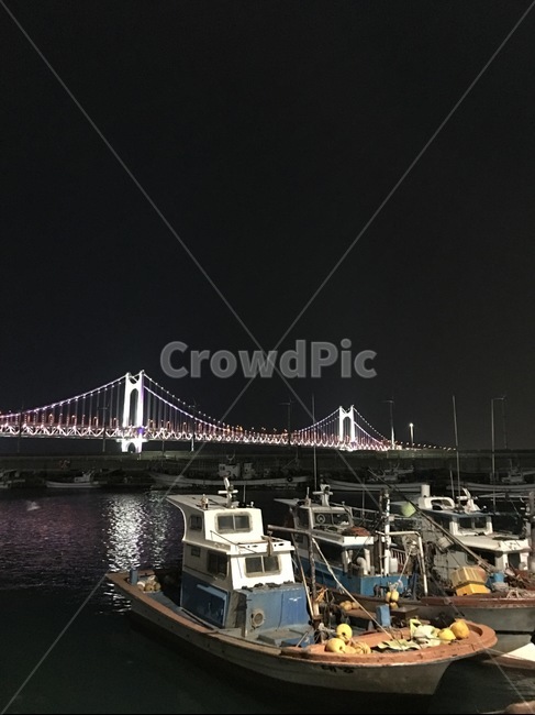 water,물,선박,vessel,port,포트,교각,dock,부산,바다,see,pusan,harbor,부산항
