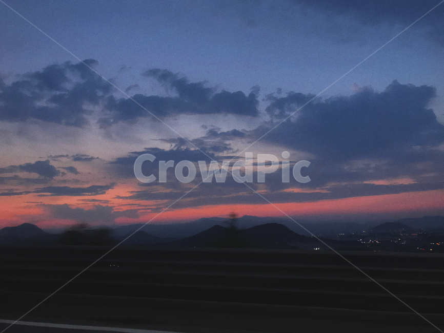 sky,옥외,outdoors,자연,하늘,nature,sunset,일몰,dawn,새벽,redsky,붉은하늘,dusk,황혼