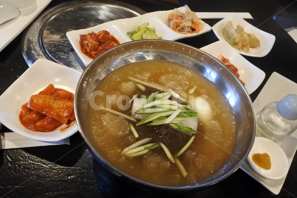 냉면,물냉면,시원한음식,여름음식,계절별미,음식,식재료,요리,food,cook,meal,dishes,food reserves,면류,면요리,noodles