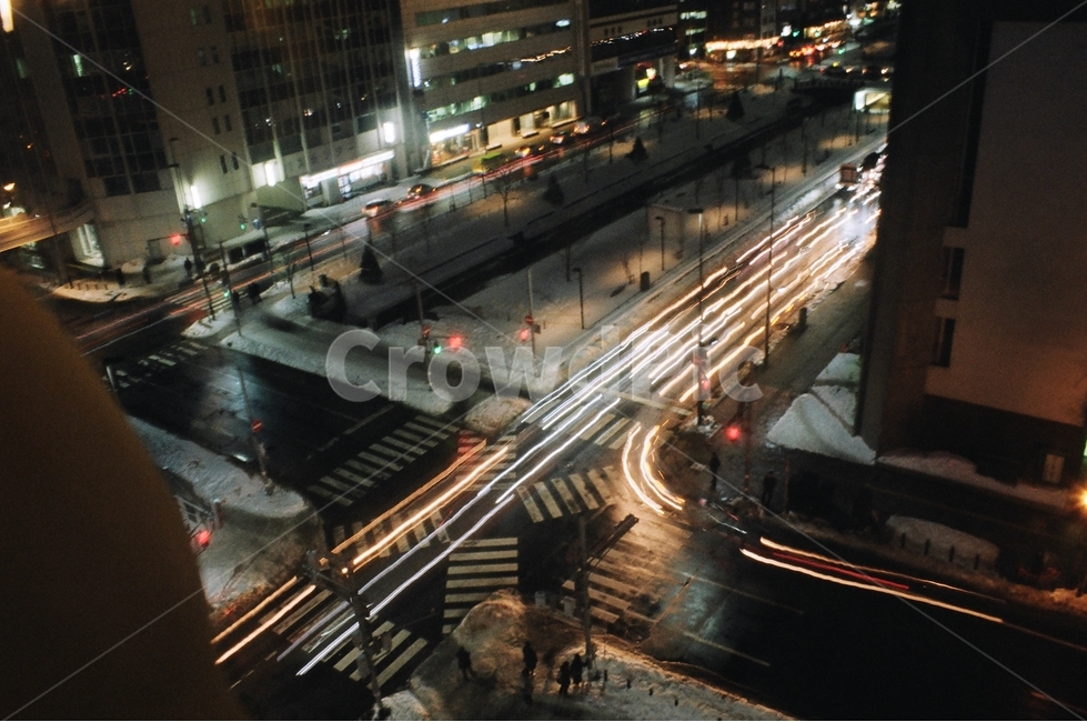 night view,Sapporo,car,road,light,shutter,night,downtown,film camera