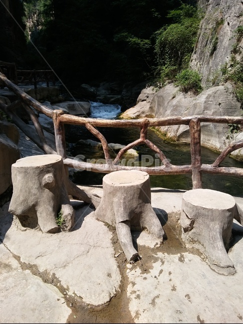 야외,의자,길,물,경치,자연,풍경,nature,landscape,tree stump,그루터기,wood,나무