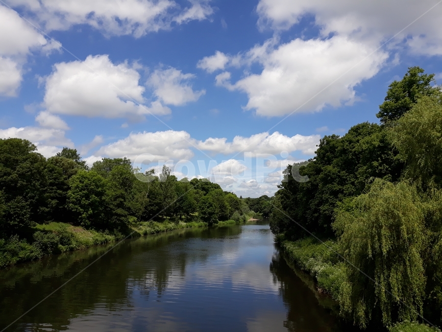 영국,theuk,웨일즈,wales,카디프,cardiff,자연풍경,공원,숲,강,평화,초록,휴식,힐링,river,relaxation,peaceful,greenery