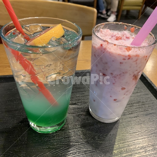 음식,카페,레몬에이드,딸기스무디,빨대,음료수,drink,beverage