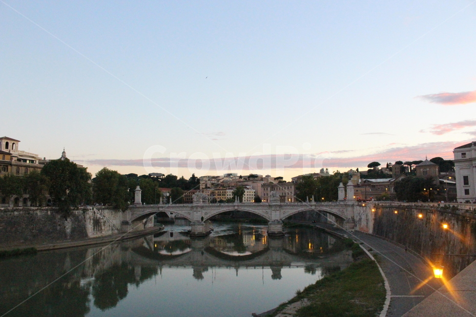 이탈리아,베키오,다리,유럽,풍경,하늘,이태리,pontevecchio,피렌체,firenze,아르노강,핑크,구름,베키오다리,강,물,강물,가로등,나무,도시,풍경,city,landscape,해외,외국,세계,foreign,oversea,world,세계도시풍경,해외도시풍경,외국도시풍경,world cityscape,castle,성,architecture,건축물,building,건물,fort,요새,moat,해자 외호,ditch,도랑