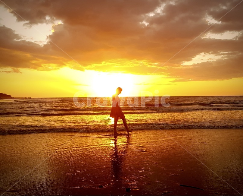 석양,코타키나발루,노을,빛,바다,구름,자연,주황색,사람,person,sunset,선셋,sea,sky,해변,바다,beach,sea,여행,휴가,traveling,vacation,trip