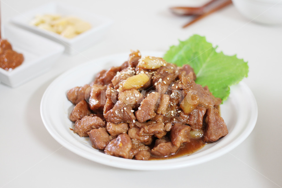 돼지고기조림,돼지고기간장조림,고기반찬,돼지고기요리,집밥,음식,식재료,요리,food,cook,meal,dishes,food reserves,육류,고기,meat
