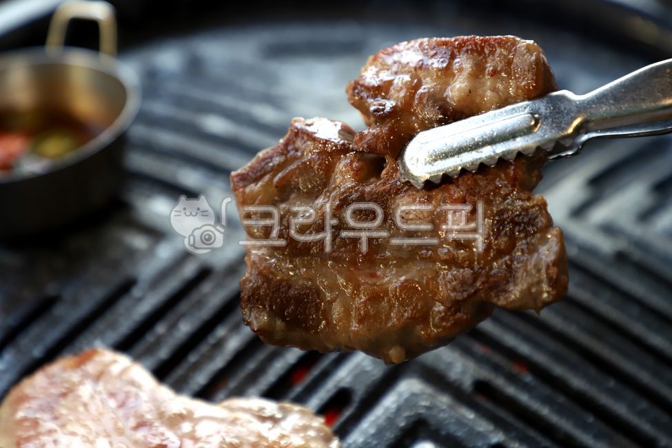 Galmaegisal,hangjeongsal,samgyeopsal,moksal,grilled,food,barbecue,meat restaurant,restaurant,beef,meat,food,cook,meat