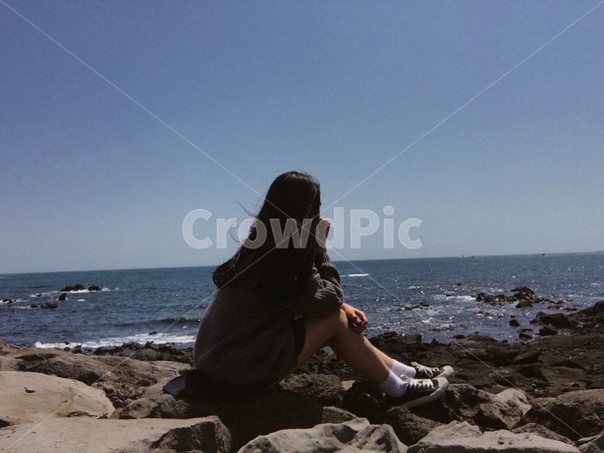 제주도,바람,바다,여자,인물,촬영,소녀,뒷모습,여자뒷모습,여자혼자,혼자,햇살,햇빛,바닷가