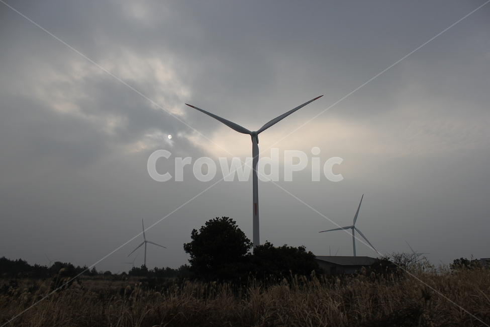 제주도,풍차,하늘,배경화면,풍경,산업,industry,industrial,에너지산업,energy industry,machine,기계,motor,모터,engine,엔진