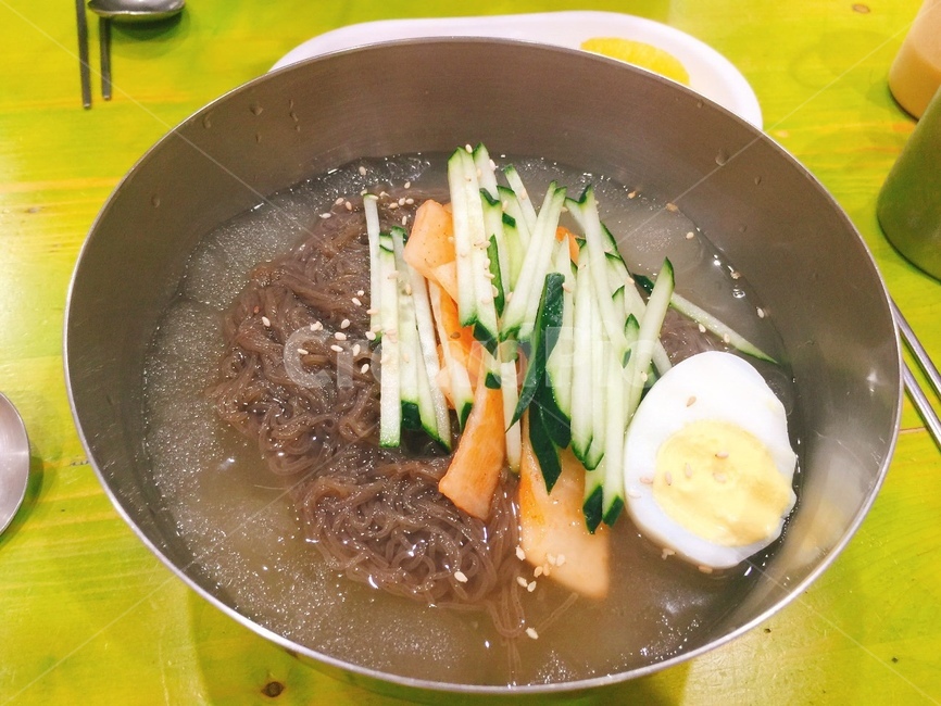 냉면,물냉면,살얼음,면요리,분식,음식,요리,시원한,음식,식재료,요리,food,cook,meal,dishes,food reserves,면류,면요리,noodles,한식,한국음식,한국요리,korean food,korean dishes,korean meal,korean cook