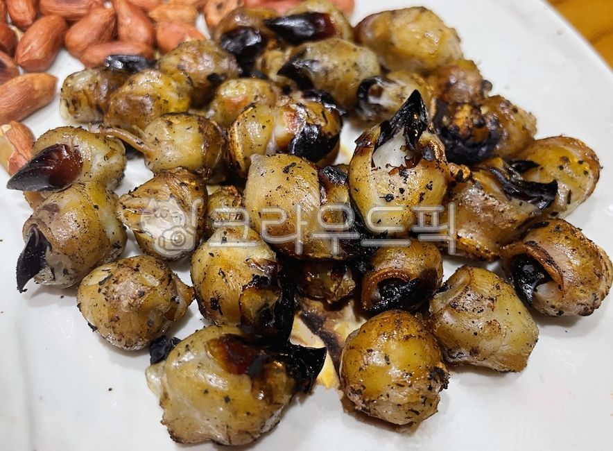 오징어입구이,버터구이오징어입,버터구이,오징어입,구이,땅콩볶음,볶음땅콩,땅콩,볶음,마른안주,술안주,맥주안주,안주,건어물,주전부리,음식,food