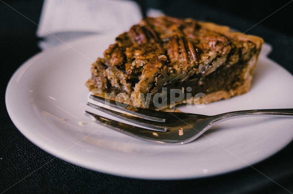 호두파이,피칸파이,카페,음식,파이,간식,포크,cafe,pecanpie,pie,snack,refreshment,food,fork,음식,식재료,요리,food,cook,meal,dishes,food reserves,디저트,간식,후식,dessert,snack,감성,sensible,feeling