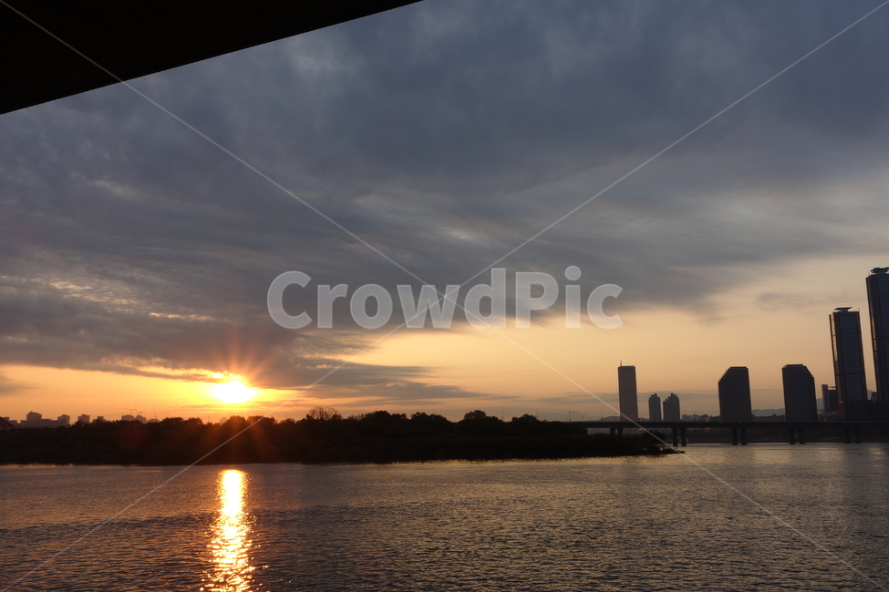 한강일출,일출,한강,자연,옥외,플레어,light,빛,flare,outdoors,nature,한국도시풍경,한국도시경관,korea cityscape