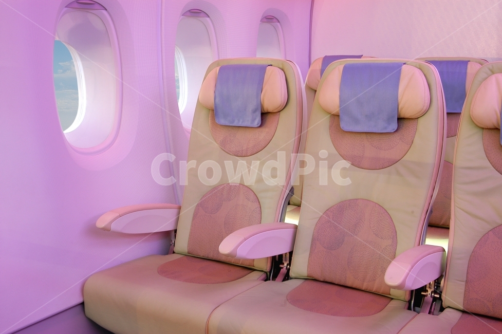 비행기,항공기,의자,여행,좌석,비행,항공,실내,내부,시트,창문,팔걸이,휴가,이코노미석,이코노미클래스,비지니스석,객실,여객기,비행기객실,인테리어,plane,airline,economyseat,교통,교통수단,traffic,transportation,인테리어,실내디자인,interior design
