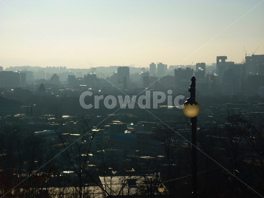 청운공원,시내,가로등,미세먼지,하늘,도시,풍경,city,landscape,한국도시풍경,한국도시경관,korea cityscape,nature,자연,경치,outdoors,옥외,scenery
