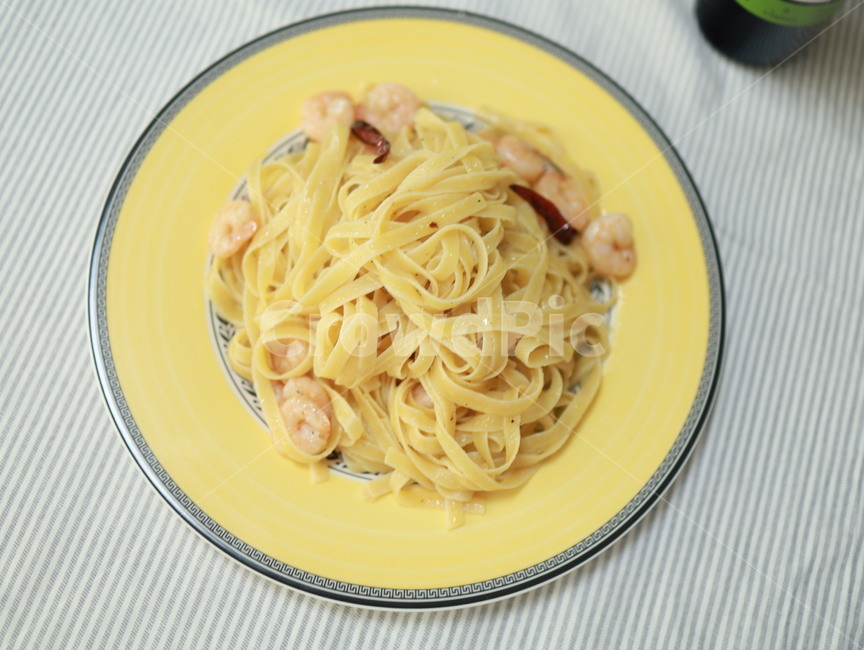 food,음식,스파게티,pasta,spaghetti,dish,meal,요리,식사,새우,오일파스타,새우파스타,오일스파게티,음식,식재료,요리,food,cook,meal,dishes,food reserves,면류,면요리,noodles,양식,서양음식,서양요리,western food,western dishes,western meal,western cook