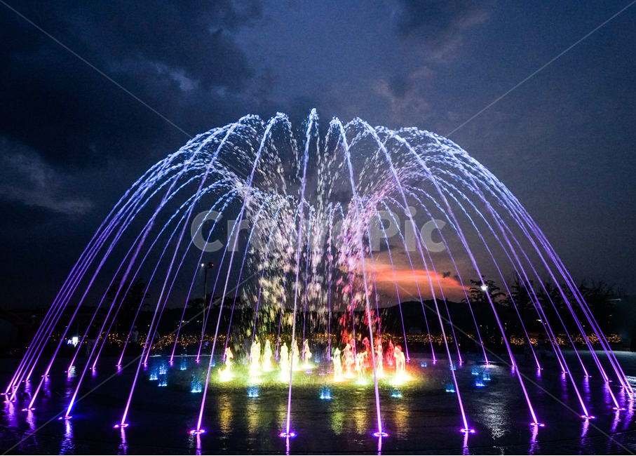 분수,광장,쇼,불빛,조명,물줄기,노을,분수대,야경,밤,풍경,nightscape,night,landscape,축제,행사,festival,carnival,event,water,물,fountain,bridge,다리,building,건물