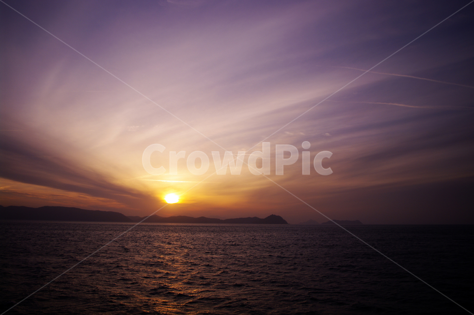바다,풍경,섬,노을,하늘,구름,color,일출,sunrise,자연,풍경,nature,landscape,outdoors,옥외,sunlight,햇빛,dusk,황혼,sunset,일몰,sky,dawn,새벽,red sky,붉은 하늘