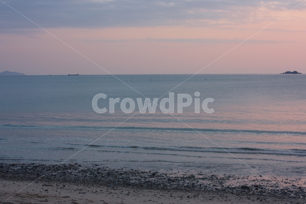바다,서해,파도,노을,일몰,감성,감성사진,적막,바람,sea,sunset,자연,풍경,nature,landscape,해변,바다,beach,sea,색깔,색상,색채,색감,color sense,color sensitivity,feeling of color,outdoors,옥외,ocean,대양,water,물