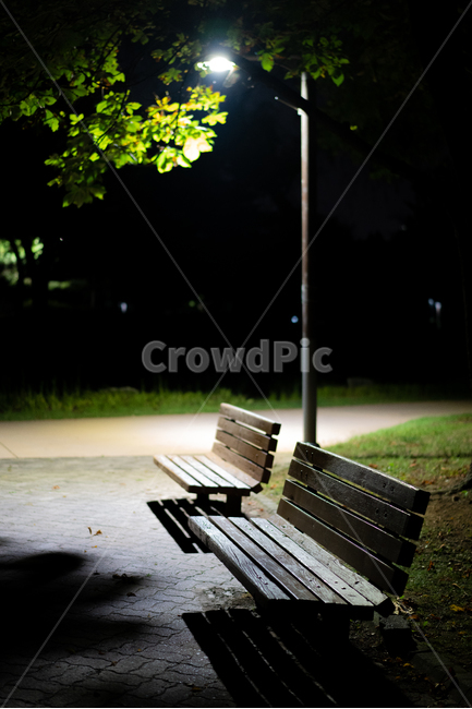 벤치,공원,야간,감성,감정,park,bench,midnight,심야,기다림,의자,야경,밤,풍경,nightscape,night,landscape,고독함,외로움,쓸쓸함,우울함,슬픔,lonely,solitary,furniture,가구