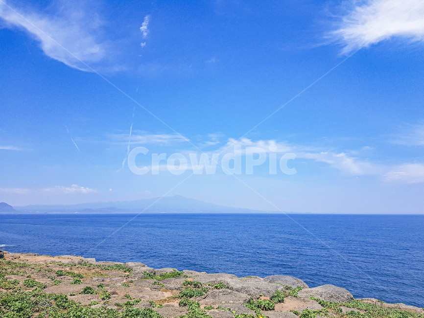힐링,하늘,구름,바다,휴식,자연,nature,제주도,제주,jeju,감성,emotion,경치,landscape,풍경,scenery,푸른,blue,rest,healing,sky,cloud,sea,돌,rock,자연,풍경,nature,landscape,한국자연풍경,한국자연경관,korea nature landscape,제주도,jeju,jeju island,building,건물,architecture,건축물,tower,탑,land,땅,outdoors,옥외