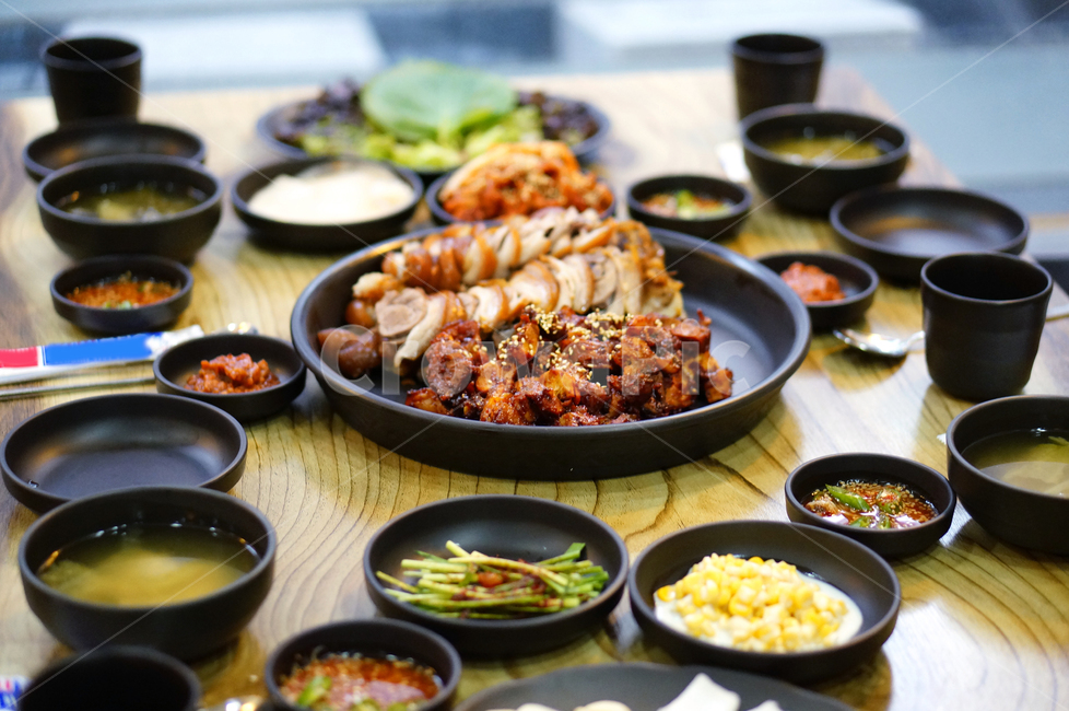 족발,양념족발,반반족발,왕족발,상차림,음식,식사,요리,food,meal,dish,음식,식재료,요리,food,cook,meal,dishes,food reserves
