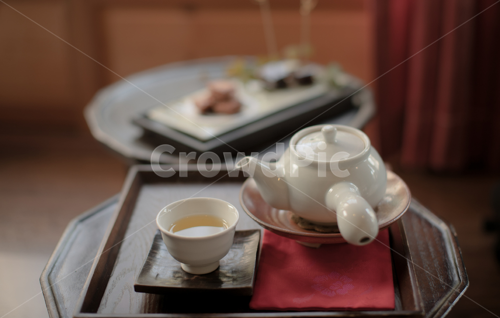 pottery,찻잔,다도,다기,찻집,한방차,녹차,tea,도기류,찻상,한국전통,한국문화,korean traditional,korean culture,음료수,drink,beverage