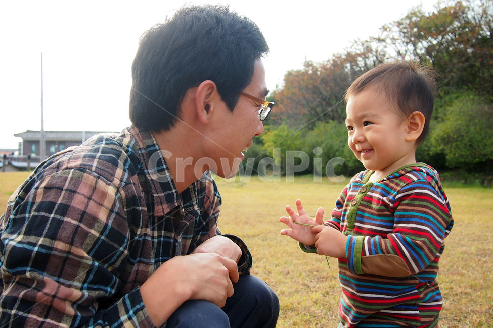 가족,아빠,아들,산책,동네,아기,사람,인물,인간,human,person,가족,패밀리,family