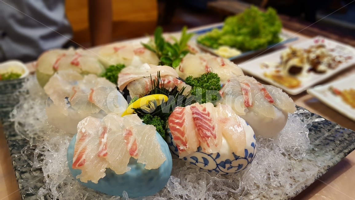 활어회,횟집,모듬회,일식,돔,음식,식재료,요리,food,cook,meal,dishes,food reserves,수산물,해산물,fishery products,seafood,일식,일본음식,일본요리,Japanese food,Japanese dishes,Japanese meal,Japanese cook