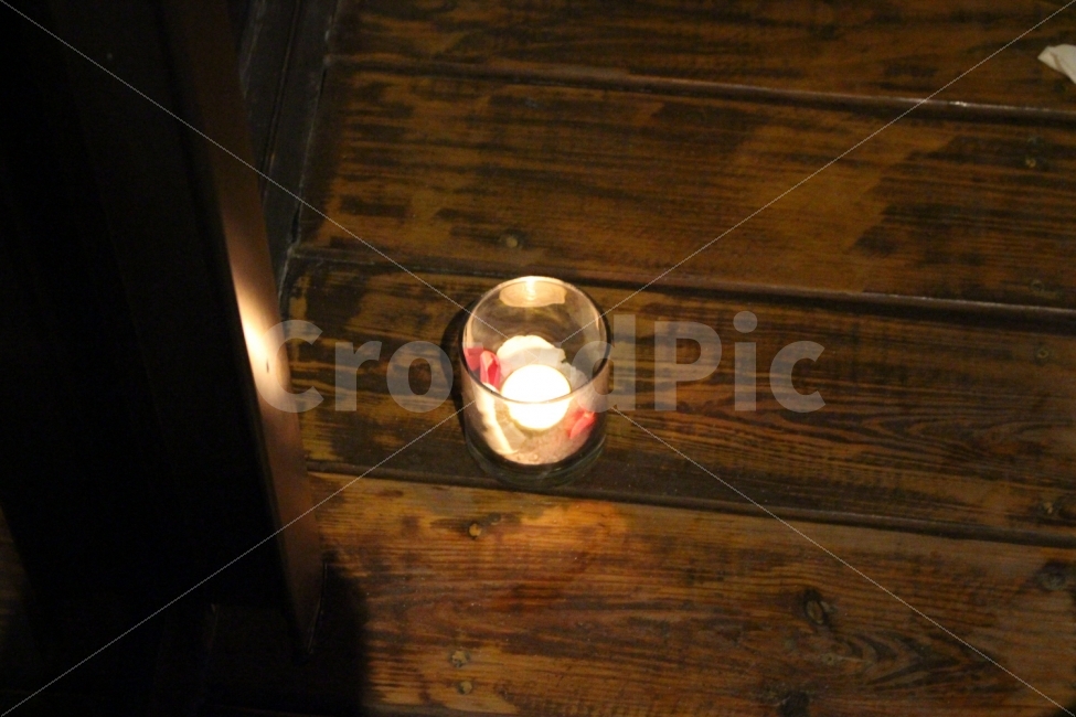 촛불,캔들,감성사진,빛,희망,따뜻한,인도네시아,발리,바닥,행복,candlelight,candle,sun,light,indonesia,bali,warm,hope,감성,sensible,feeling,사물,물건,오브젝트,thing,object,matter