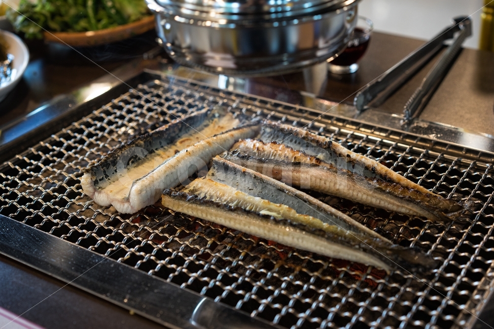 장어,숯불구이,몸보신,음식,맛집,음식,식재료,요리,food,cook,meal,dishes,food reserves,수산물,해산물,fishery products,seafood