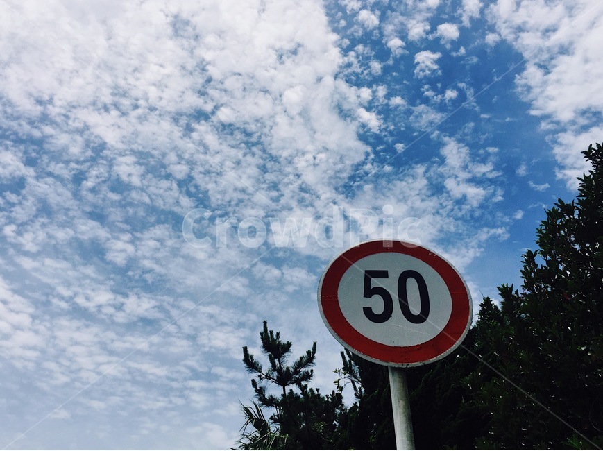 표지판,도로,하늘,속도,road,sign,50,landscape,sky,speed,경고,사인,알림,notice