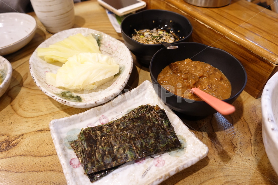 양배추,김,강된장,간장,한식,보쌈,음식,식재료,요리,food,cook,meal,dishes,food reserves,한식,한국음식,한국요리,korean food,korean dishes,korean meal,korean cook