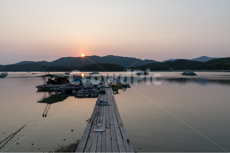 바다,일몰,해질녘,항구,풍경,자연,풍경,nature,landscape,한국자연풍경,한국자연경관,korea nature landscape,water,물,waterfront,워터 프론트,port,포트,pier,교각