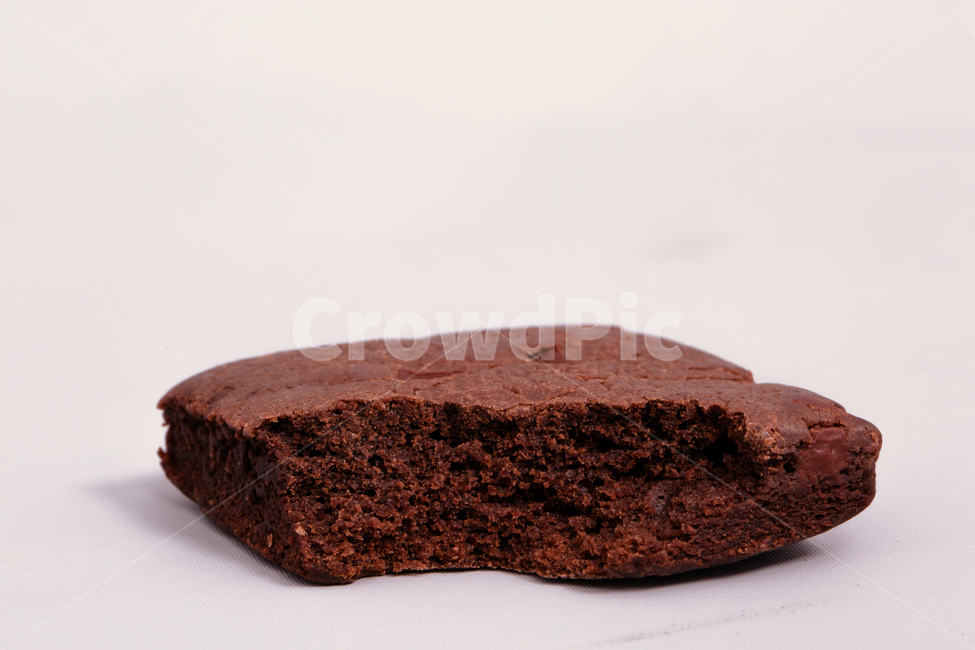 브라우니,베이커리,빵한조각,한입,초코,초코브라우니,초코칩브라우니,음식,식재료,요리,food,cook,meal,dishes,food reserves,디저트,간식,후식,dessert,snack
