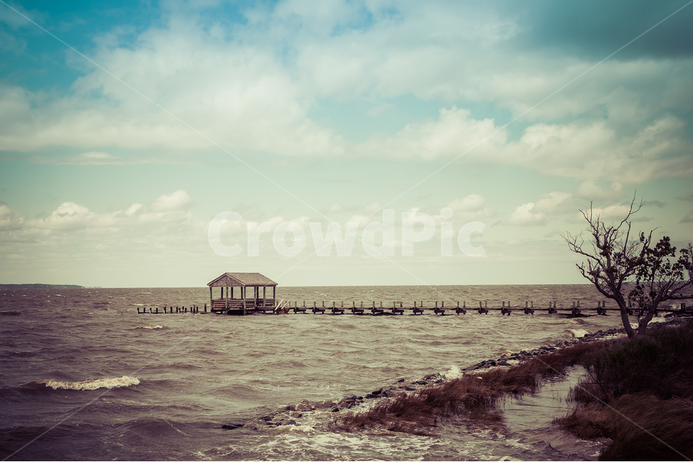 미국,사우스케롤라이나,바다,오두막,강풍,자연,풍경,nature,landscape,해외,외국,세계,foreign,oversea,world,세계자연풍경,해외자연풍경,외국자연풍경,world nature landscape,water,물,waterfront,워터 프론트,port,포트,pier,교각