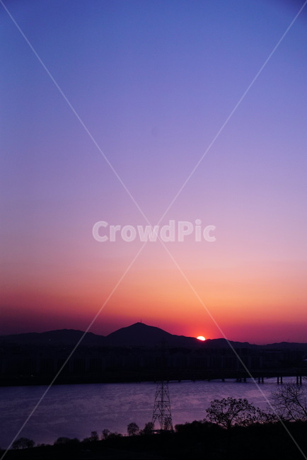 일몰,하늘,노을,석양,풍경,자연,풍경,nature,landscape,한국자연풍경,한국자연경관,korea nature landscape,outdoors,옥외,red sky,붉은 하늘,dawn,새벽,dusk,황혼,sunset,sky