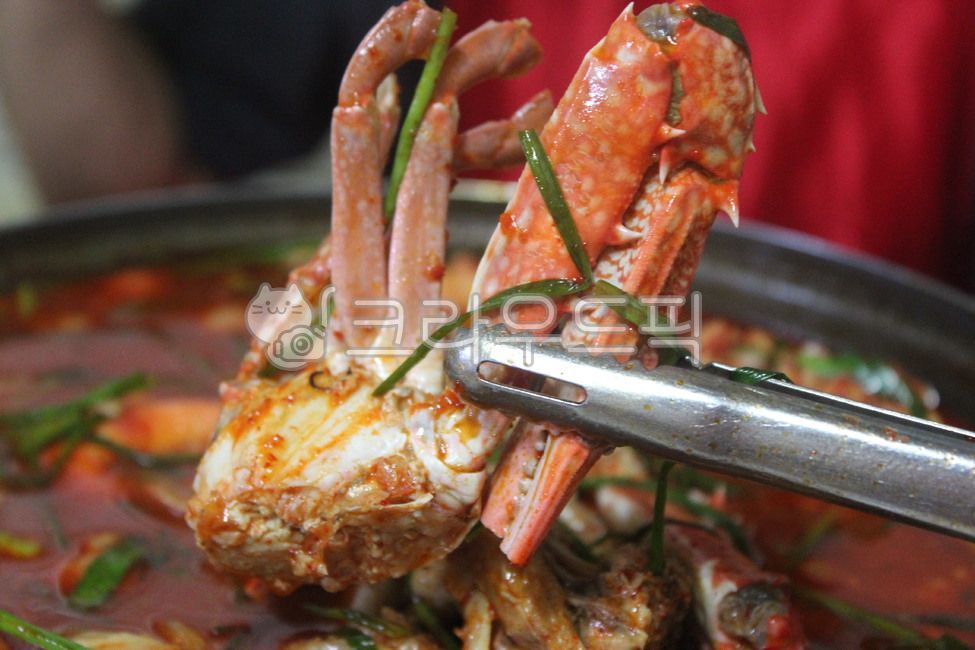 seafood,Steamed dish,soup dish,crab soup,vegetable,food,meal,dish,seafood stew,bang,Korean food,cooking,crab,koreanfood,Soup dish